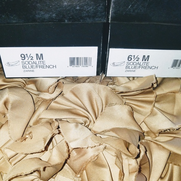 🏃‍♀️🏃‍♀️RUN!!! BCBG Flats  ❗LAST PAIR Size 6 1/2 - Picture 7 of 8